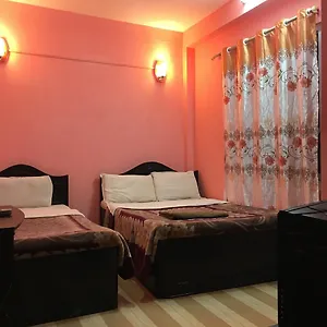 Hotel Pashupati Darshan **