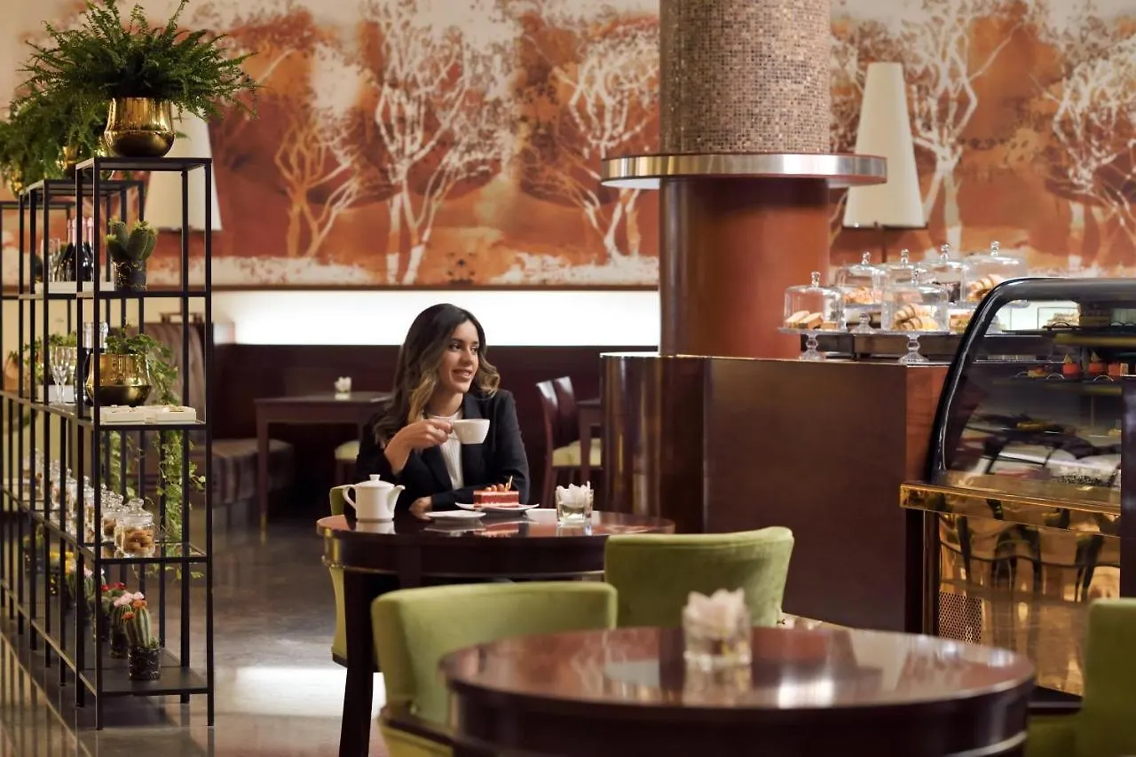Intercontinental Riyadh By Ihg 5*,  Саудовская Аравия
